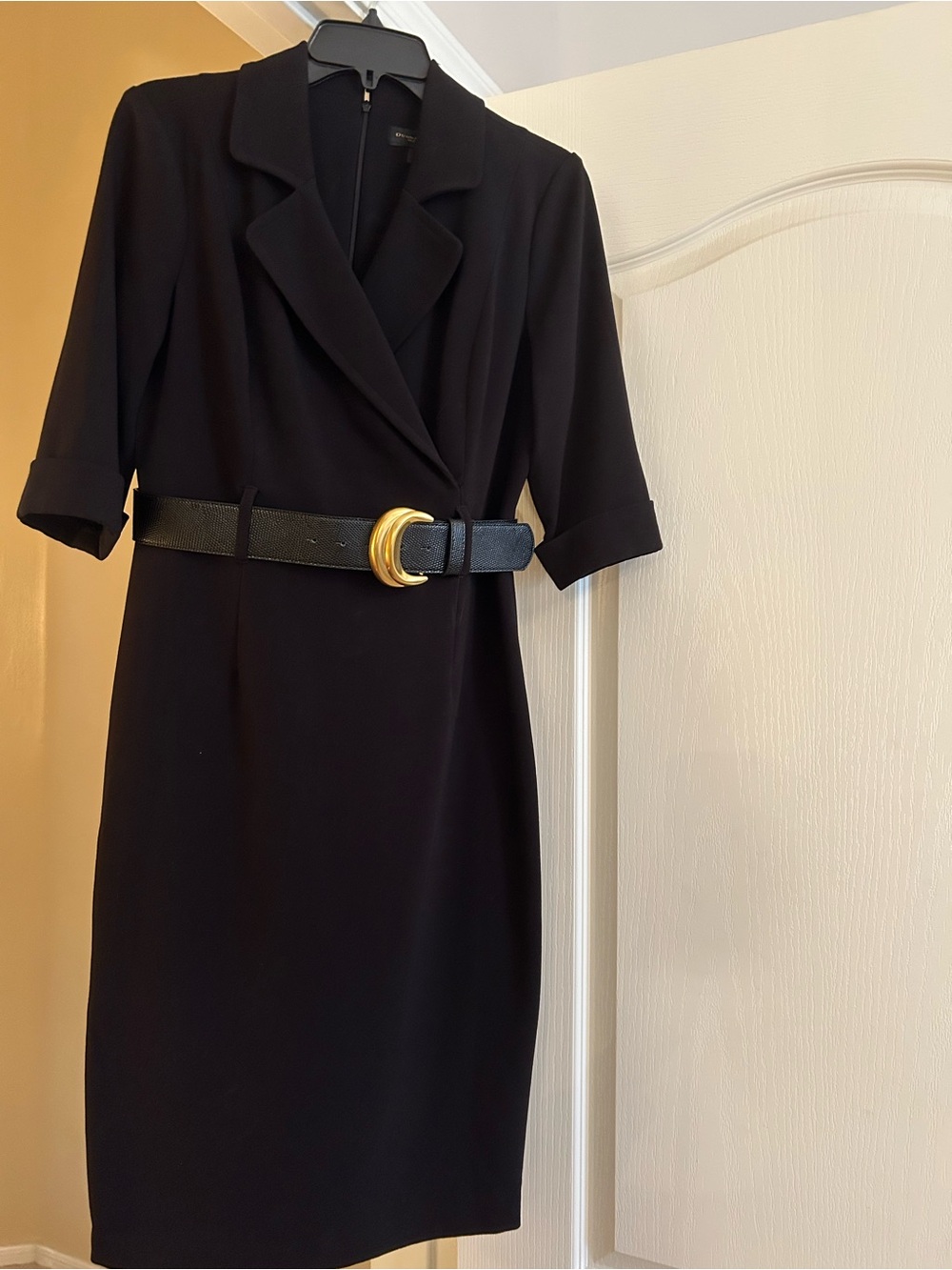Donna Karan Black Belted Size 6 Sheath Dress